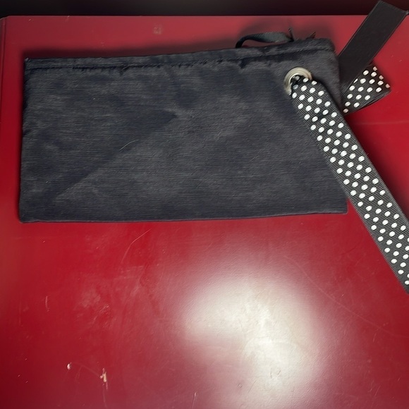 Anna Street Studio wristlet NWOT - Picture 3 of 4